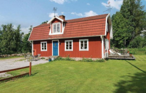 Отель Holiday home Skogstorp Gård Holmsjö  Холмшё